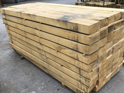 Oak Landscape sleepers 2.4m x 200mm x 100mm